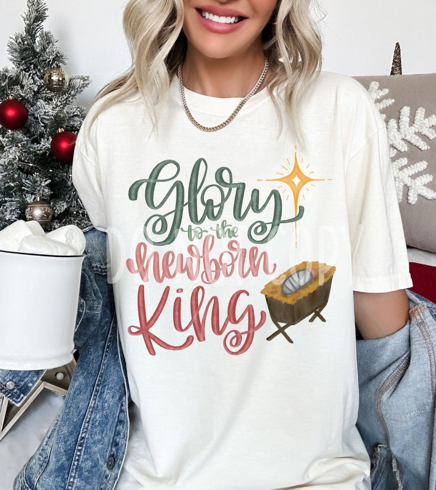 Glory to the Newborn King Graphic Tee